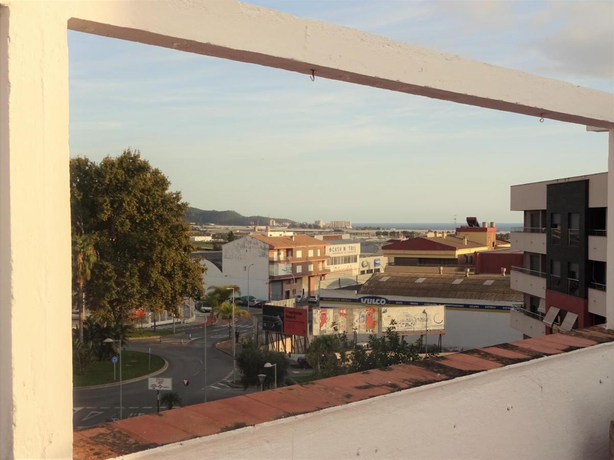 Hostal Tropical Motril Bagian luar foto